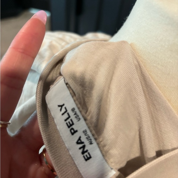 Graphic Beige T-Shirt - Picture 4 of 4